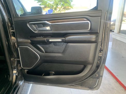 Used 2021 RAM 1500 Laramie AWD/4WD image 13