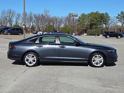 Used 2023 Honda Accord LX image 6