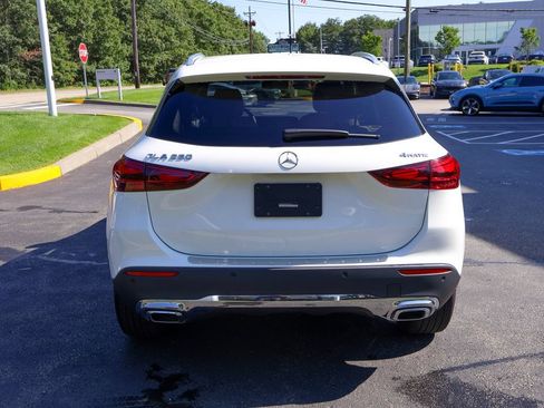 Used 2025 Mercedes-Benz GLA 250 4MATIC image 34