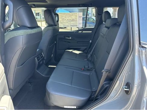 New 2026 Lexus GX 550 AWD/4WD image 24