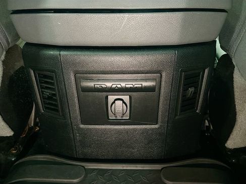 Used 2017 RAM 1500 Big Horn image 26