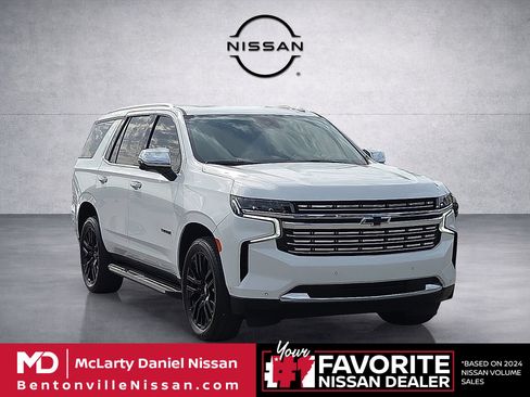Used 2023 Chevrolet Tahoe Premier w/ Advanced Technology Package AWD/4WD image 1