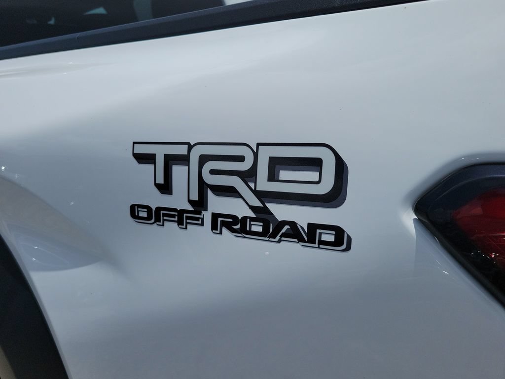 Used 2024 Toyota Tacoma TRD Off-Road AWD/4WD image 7