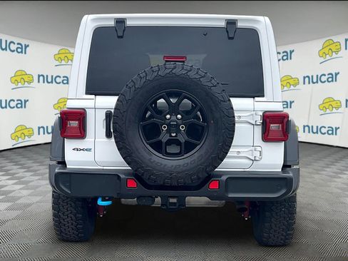 Used 2024 Jeep Wrangler Willys image 5