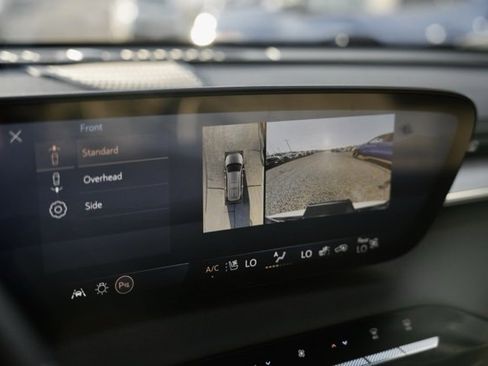 Used 2025 Buick Enclave Avenir w/ Super Cruise Package image 18