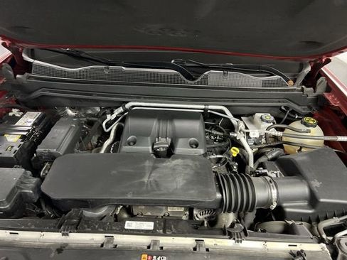 Certified 2023 Chevrolet Colorado ZR2 w/ ZR2 Convenience Package III image 30