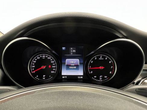 Used 2017 Mercedes-Benz C 300 4MATIC Sedan image 24