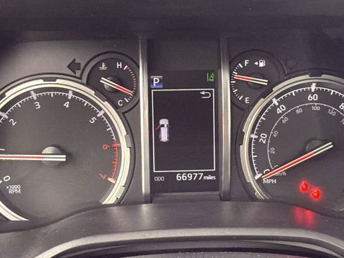 Certified 2020 Toyota 4Runner TRD Off-Road Premium image 27