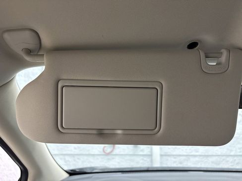 Used 2018 Nissan Murano S image 20