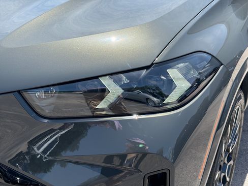 New 2026 BMW X5 xDrive50e w/ M Sport Package AWD/4WD image 9