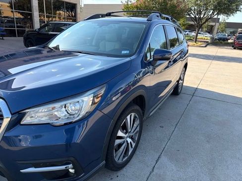 Used 2020 Subaru Ascent Limited w/ Popular Package #3 AWD/4WD image 2