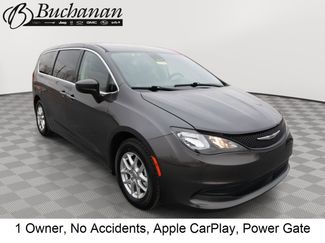 Used 2023 Chrysler Voyager LX video 1