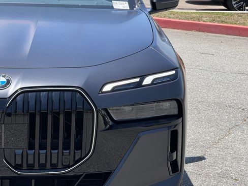 New 2026 BMW 740i w/ Premium Package RWD image 13