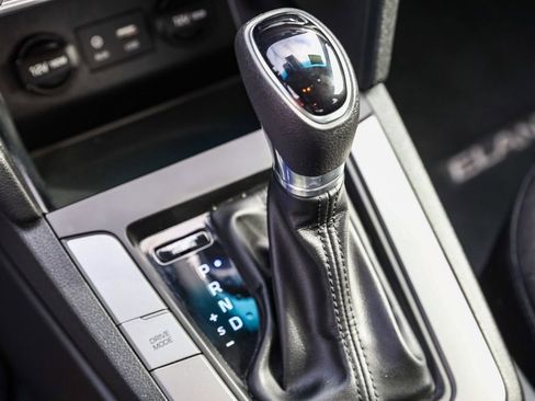 Used 2020 Hyundai Elantra SEL w/ Cargo Package (C1) image 25