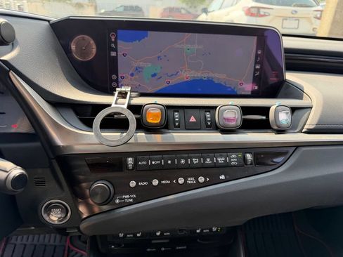 Used 2020 Lexus ES 350 w/ Premium Package FWD image 27
