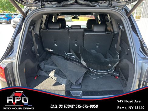 Used 2020 Mercedes-Benz GLB 250 4MATIC w/ AMG Line image 29