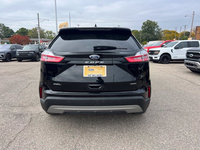 Certified 2024 Ford Edge SEL w/ Convenience Package AWD/4WD image 5