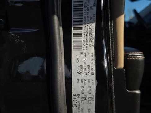 Used 2017 Jeep Cherokee Limited w/ Technology Group image 19