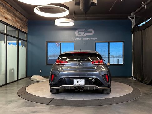 Used 2020 Hyundai Veloster Turbo image 4