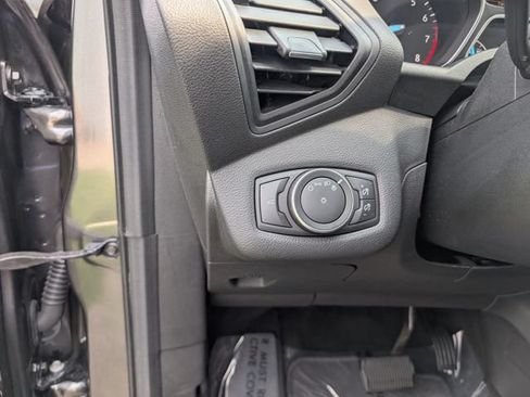 Used 2018 Ford Escape S FWD image 17