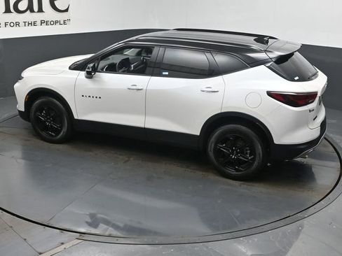 Used 2024 Chevrolet Blazer LT w/ Sound & Technology Package image 40