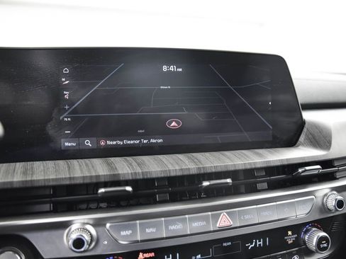 Used 2024 Kia Telluride EX image 22