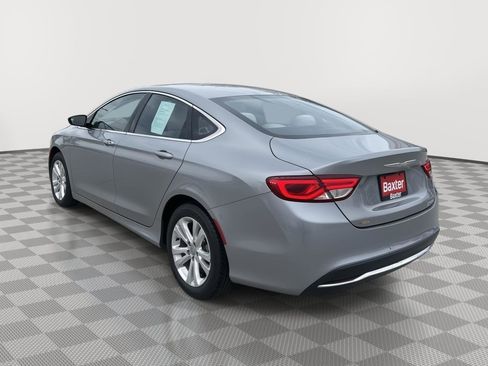 Used 2016 Chrysler 200 Limited FWD image 7
