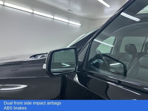 Used 2019 Chevrolet Traverse Premier w/ Redline Edition image 17