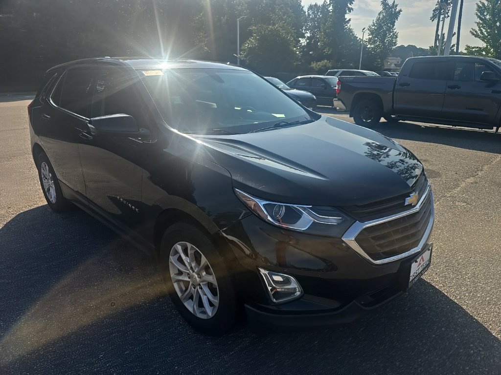 Used 2019 Chevrolet Equinox LT FWD image 3