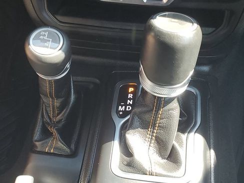 Used 2021 Jeep Wrangler Unlimited Sahara AWD/4WD image 29