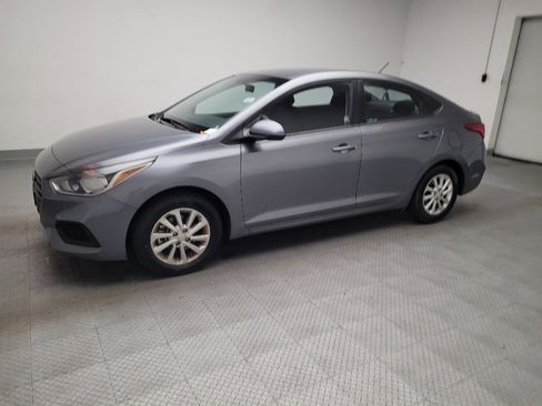 Used 2018 Hyundai Accent SEL image 2