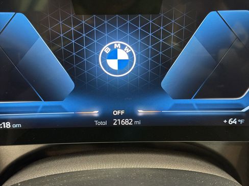 Certified 2025 BMW 530i xDrive w/ Premium Package AWD/4WD image 20