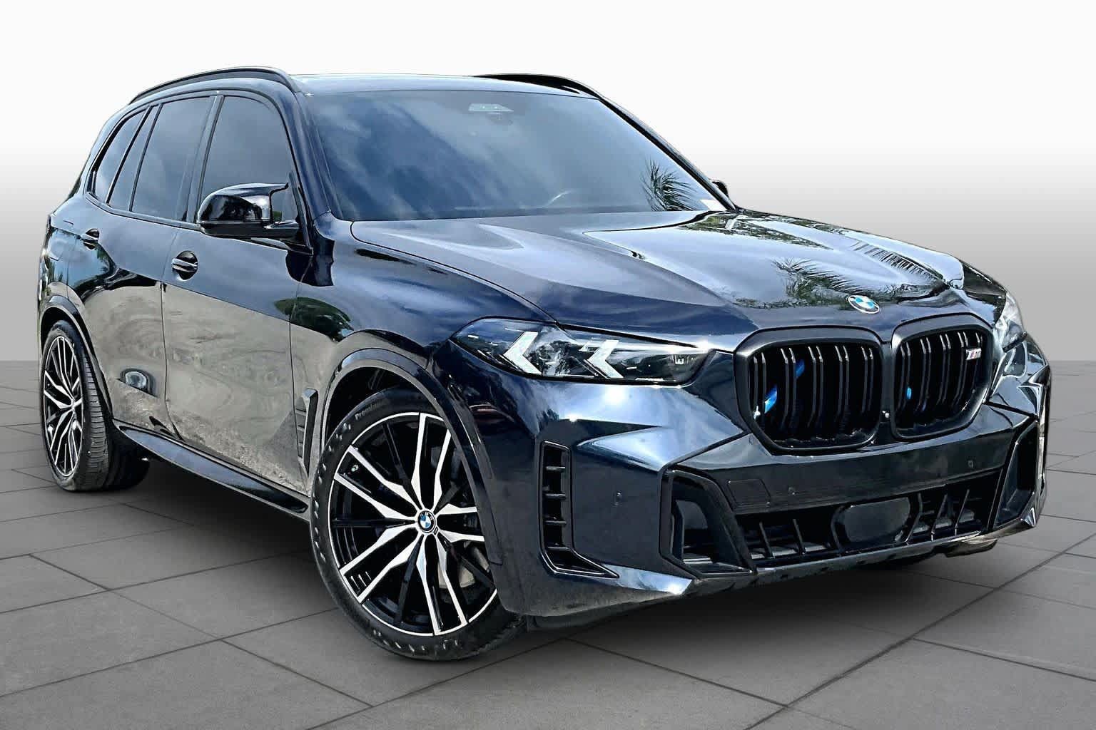 Used 2024 BMW X5 M60i AWD/4WD image 3