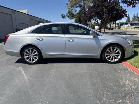Used 2016 Cadillac XTS Luxury FWD image 14