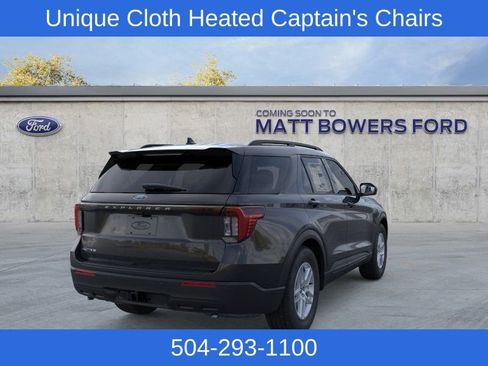 New 2026 Ford Explorer Active RWD image 10