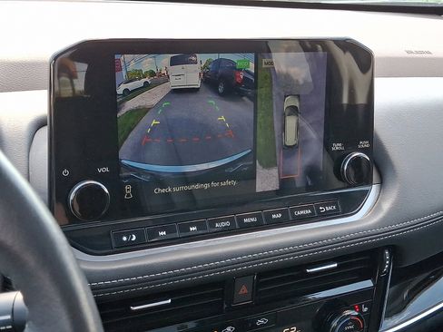 Certified 2022 Nissan Rogue SL w/ SL Premium Package image 21