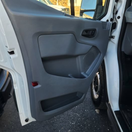 Used 2017 Ford Transit 250 148 High Roof RWD image 20
