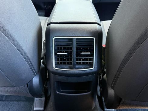 Used 2025 Kia Sportage LX AWD/4WD image 26