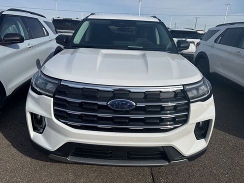 New 2026 Ford Explorer Active w/ Active Comfort Package image 21