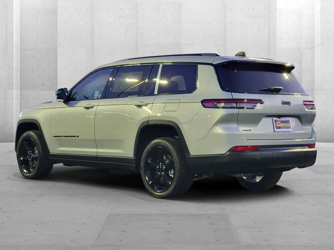 New 2025 Jeep Grand Cherokee L Altitude image 2