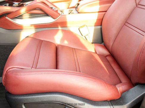 Used 2025 Porsche Cayenne GTS image 39