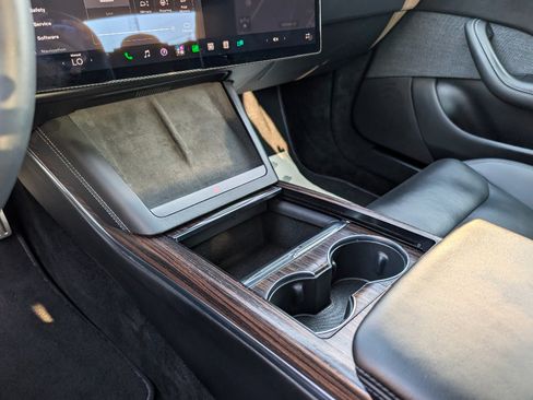 Used 2023 Tesla Model S Standard Range AWD/4WD image 21