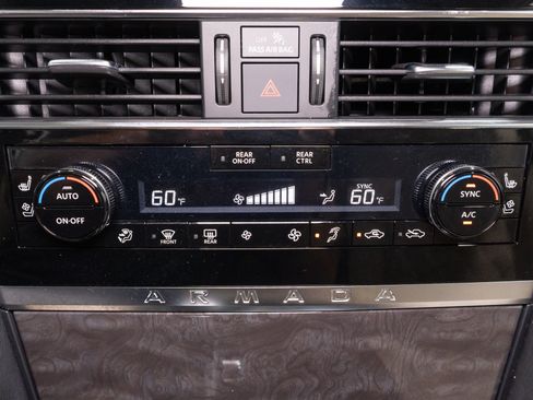 Used 2022 Nissan Armada Platinum RWD image 23
