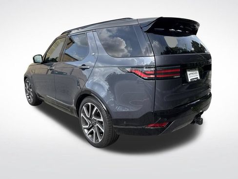 Certified 2025 Land Rover Discovery Dynamic SE AWD/4WD image 7