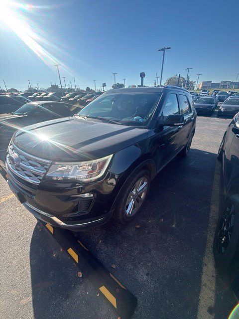 Used 2018 Ford Explorer Limited w/ Equipment Group 301A AWD/4WD image 9