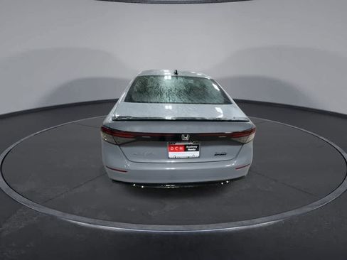 Used 2023 Honda Accord Sport image 7