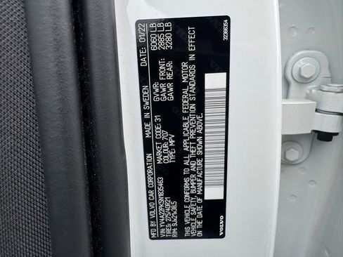 Used 2022 Volvo XC90 T6 Momentum w/ Advanced Package image 36