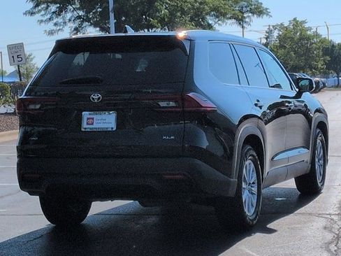 Certified 2026 Toyota Grand Highlander AWD image 5