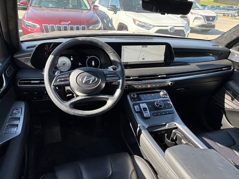 Used 2025 Hyundai Palisade Calligraphy AWD/4WD image 11