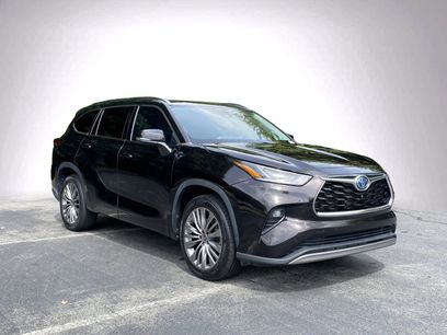 Used 2022 Toyota Highlander Platinum